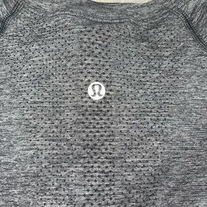 -Lululemon Swiftly tech